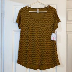 LuLaRoe Classic T - Size Medium